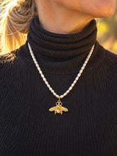 18" Pearl Necklace with Gold Queen Bee
