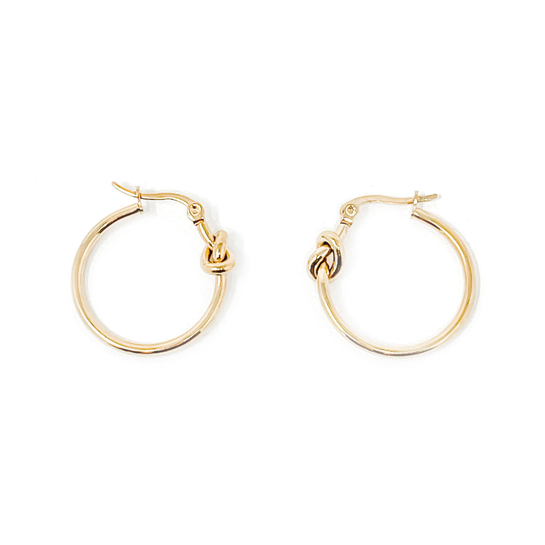 Non-Tarnish Knotted Hoops