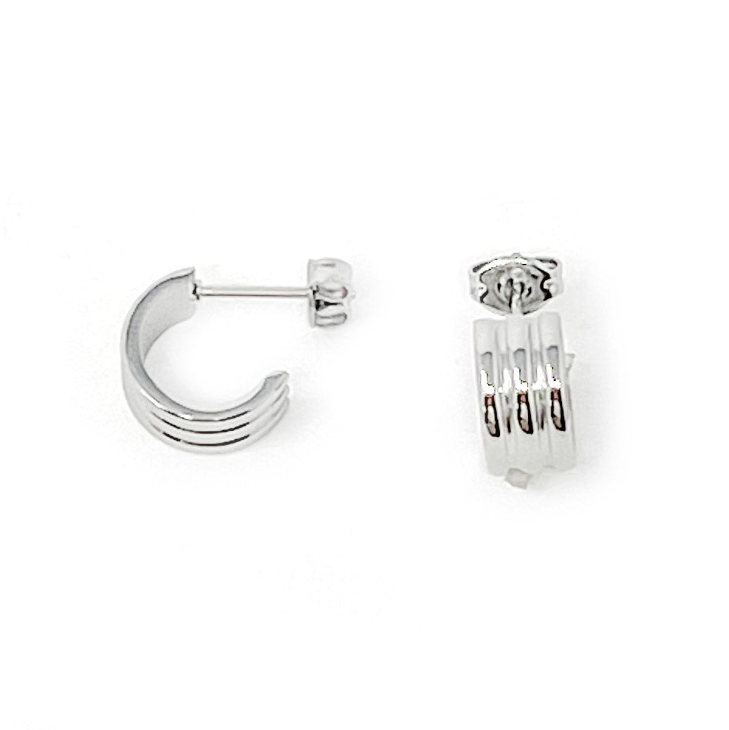 Non-Tarnish Silver Small Grooved Huggie Hoops