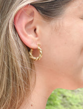 Non-Tarnish Small Twisted Hoops